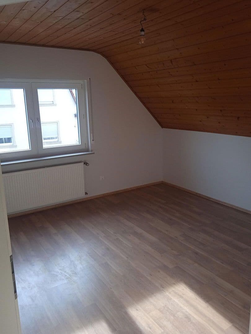 Pronájem domu 130 m², pozemek 246 m², St. Leon-Rot, Bádensko-Württembersko Pronájem domu 130 m², pozemek 246 m², St. Leon-Rot, Bádensko-Württembersko