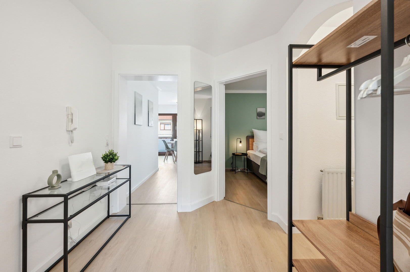 Pronájem bytu 4+1 86 m², Eichbrunnenweg 6, Obersulm, Bádensko-Württembersko Pronájem bytu 4+1 86 m², Eichbrunnenweg 6, Obersulm, Bádensko-Württembersko