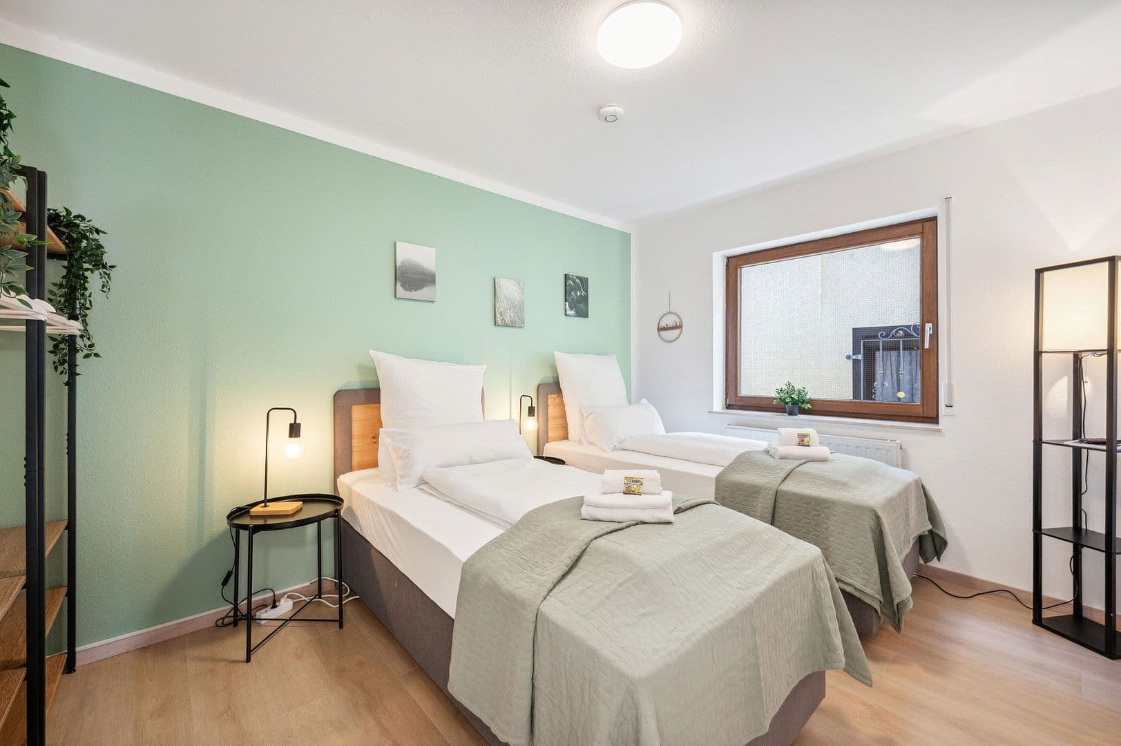 Pronájem bytu 4+1 86 m², Eichbrunnenweg 6, Obersulm, Bádensko-Württembersko Pronájem bytu 4+1 86 m², Eichbrunnenweg 6, Obersulm, Bádensko-Württembersko