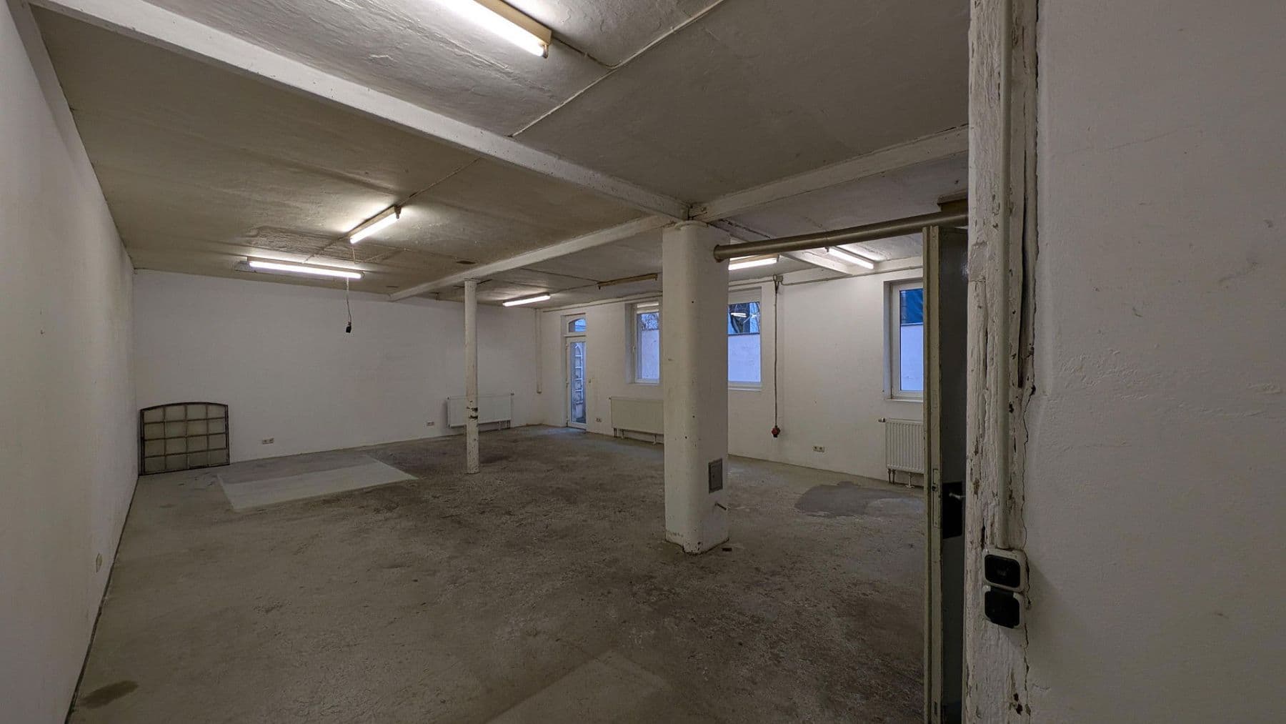 Pronájem nebytového prostoru 141 m², Hannover, Dolní Sasko Pronájem nebytového prostoru 141 m², Hannover, Dolní Sasko