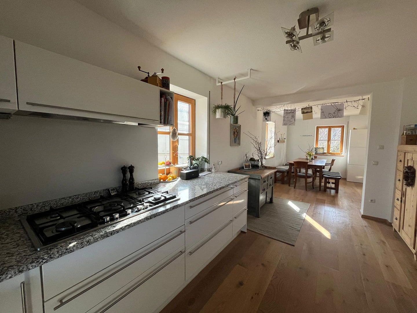 Prodej domu 132 m², pozemek 427 m², Tuntenhausen, Bavorsko Prodej domu 132 m², pozemek 427 m², Tuntenhausen, Bavorsko