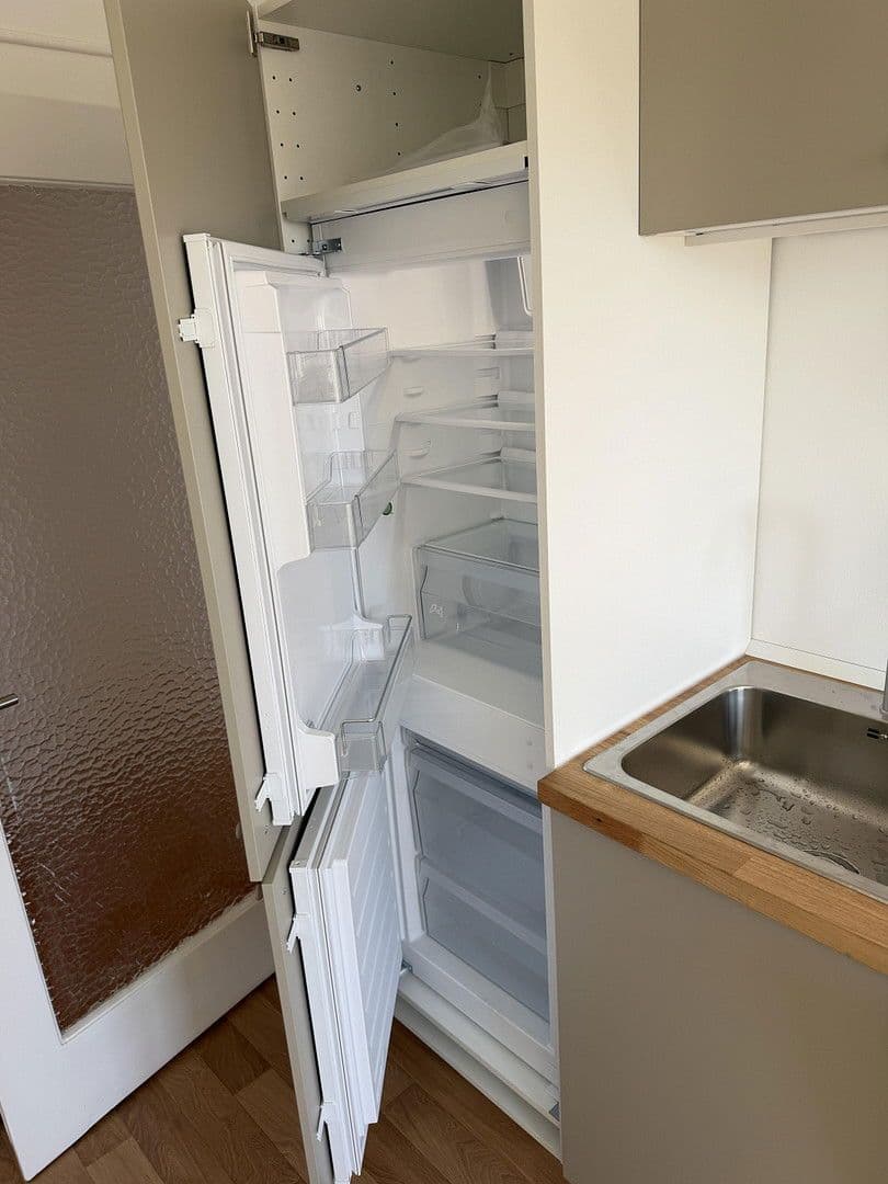 Pronájem bytu 4+1 120 m², Bucher Straße 97, Nürnberg, Bavorsko Pronájem bytu 4+1 120 m², Bucher Straße 97, Nürnberg, Bavorsko