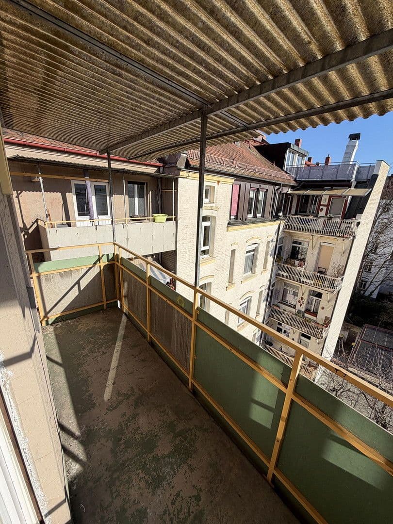 Pronájem bytu 4+1 120 m², Bucher Straße 97, Nürnberg, Bavorsko Pronájem bytu 4+1 120 m², Bucher Straße 97, Nürnberg, Bavorsko