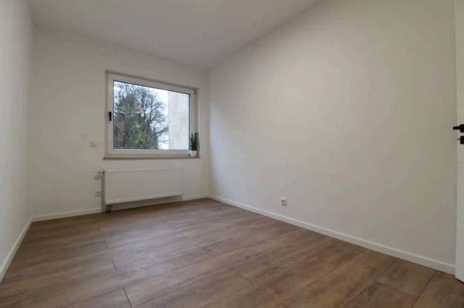 Pronájem bytu 4+1 113 m², Am Gottesberg 30, Bielefeld-Kirchdornberg, Severní Porýní-Vestfálsko Pronájem bytu 4+1 113 m², Am Gottesberg 30, Bielefeld-Kirchdornberg, Severní Porýní-Vestfálsko