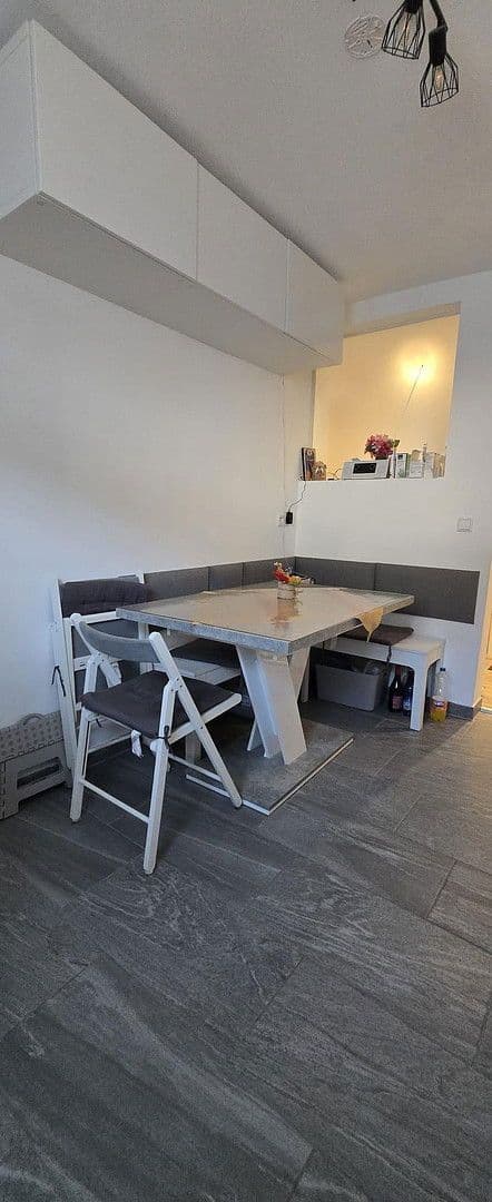 Prodej bytu 3+1 73 m², Stuttgart, Bádensko-Württembersko Prodej bytu 3+1 73 m², Stuttgart, Bádensko-Württembersko