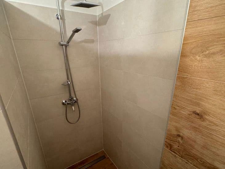 Prodej bytu 4+1 108 m², Jena, Durynsko Prodej bytu 4+1 108 m², Jena, Durynsko