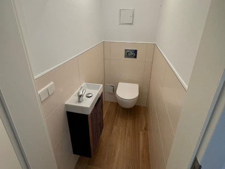 Prodej bytu 4+1 127 m², Jena, Durynsko Prodej bytu 4+1 127 m², Jena, Durynsko