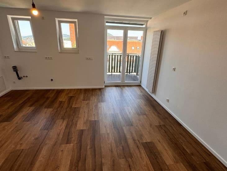 Prodej bytu 4+1 127 m², Jena, Durynsko Prodej bytu 4+1 127 m², Jena, Durynsko