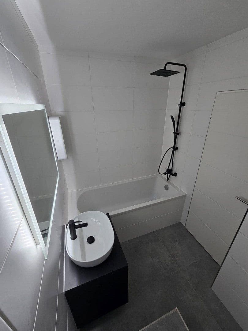 Prodej bytu 4+1 101 m², Blaustein, Bádensko-Württembersko Prodej bytu 4+1 101 m², Blaustein, Bádensko-Württembersko