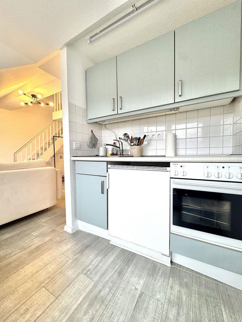 Pronájem bytu 2+1 40 m², Leineinsel 15, Hannover, Dolní Sasko Pronájem bytu 2+1 40 m², Leineinsel 15, Hannover, Dolní Sasko