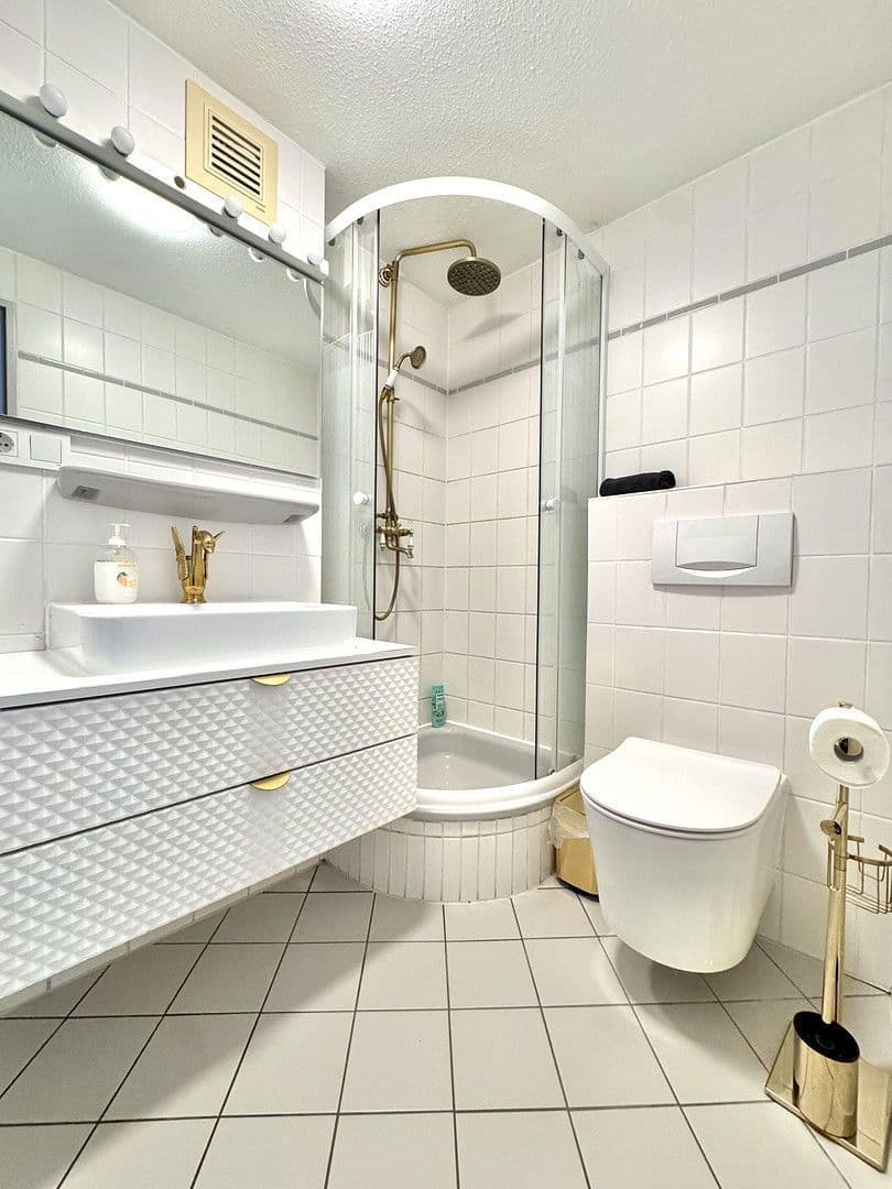 Pronájem bytu 2+1 40 m², Leineinsel 15, Hannover, Dolní Sasko Pronájem bytu 2+1 40 m², Leineinsel 15, Hannover, Dolní Sasko