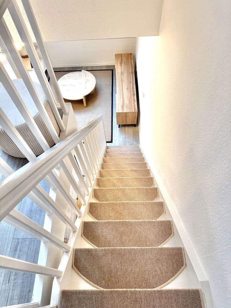 Pronájem bytu 2+1 40 m², Leineinsel 15, Hannover, Dolní Sasko Pronájem bytu 2+1 40 m², Leineinsel 15, Hannover, Dolní Sasko