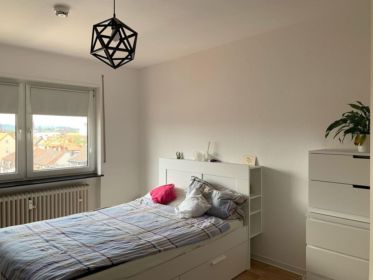 Pronájem bytu 3+1 80 m², Kaiserslautern, Porýní-Falc Pronájem bytu 3+1 80 m², Kaiserslautern, Porýní-Falc
