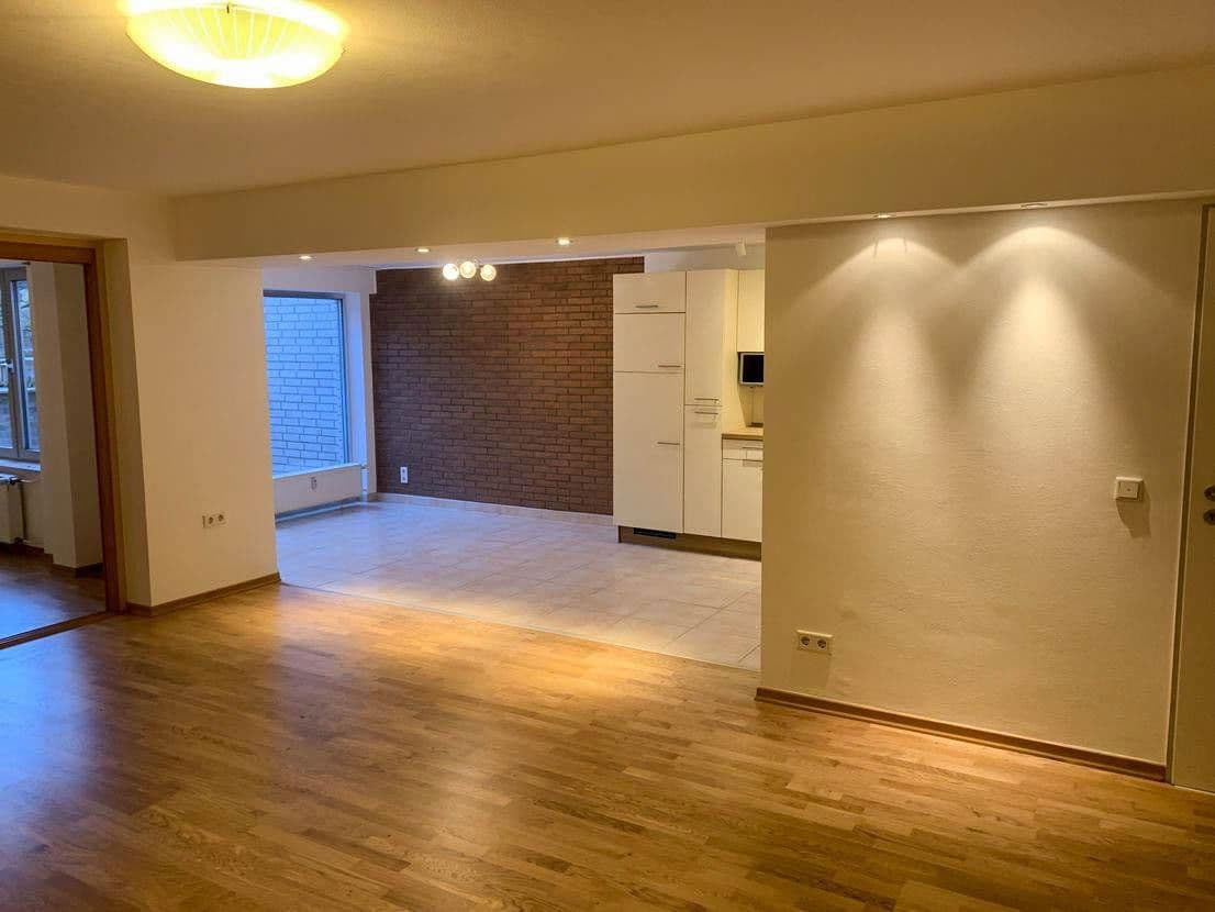 Pronájem bytu 1+kk 65 m², Köln, Severní Porýní-Vestfálsko Pronájem bytu 1+kk 65 m², Köln, Severní Porýní-Vestfálsko