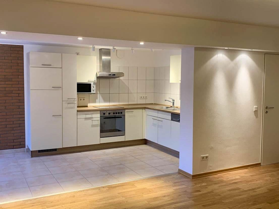 Pronájem bytu 1+kk 65 m², Köln, Severní Porýní-Vestfálsko Pronájem bytu 1+kk 65 m², Köln, Severní Porýní-Vestfálsko