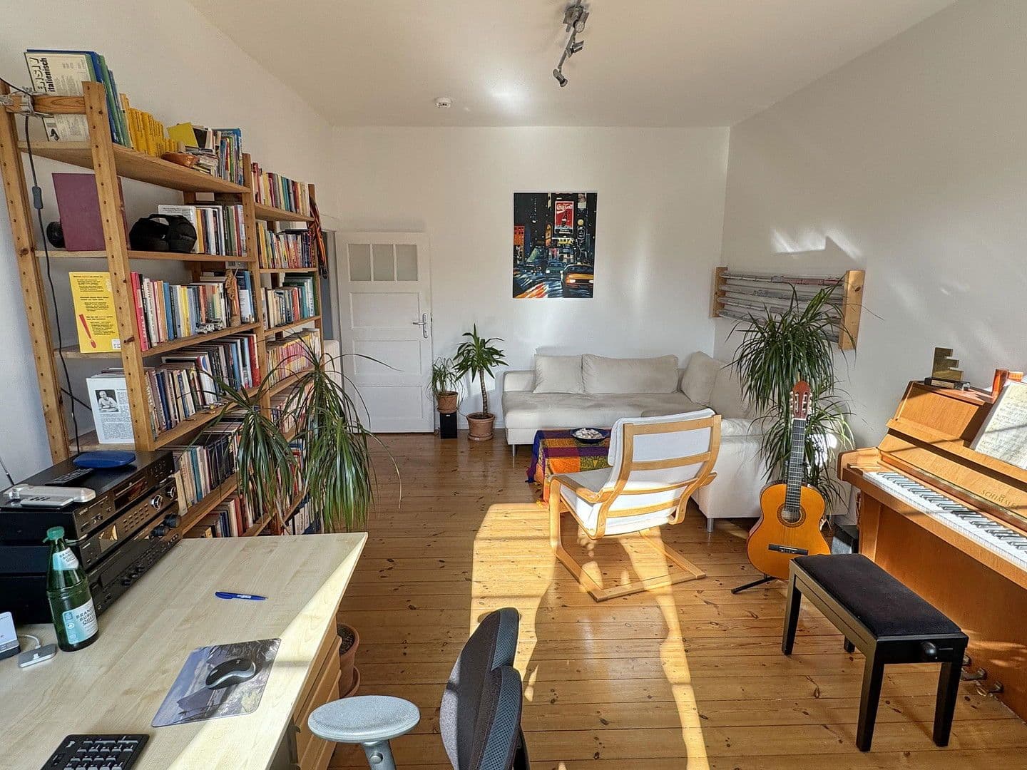 Prodej bytu 3+1 64 m², Kaiserin-Augusta-Str. 30, Berlin, Berlín Prodej bytu 3+1 64 m², Kaiserin-Augusta-Str. 30, Berlin, Berlín