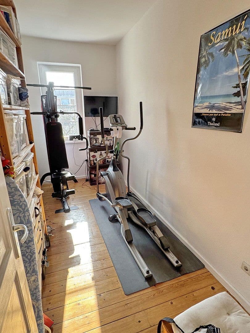 Prodej bytu 3+1 64 m², Kaiserin-Augusta-Str. 30, Berlin, Berlín Prodej bytu 3+1 64 m², Kaiserin-Augusta-Str. 30, Berlin, Berlín