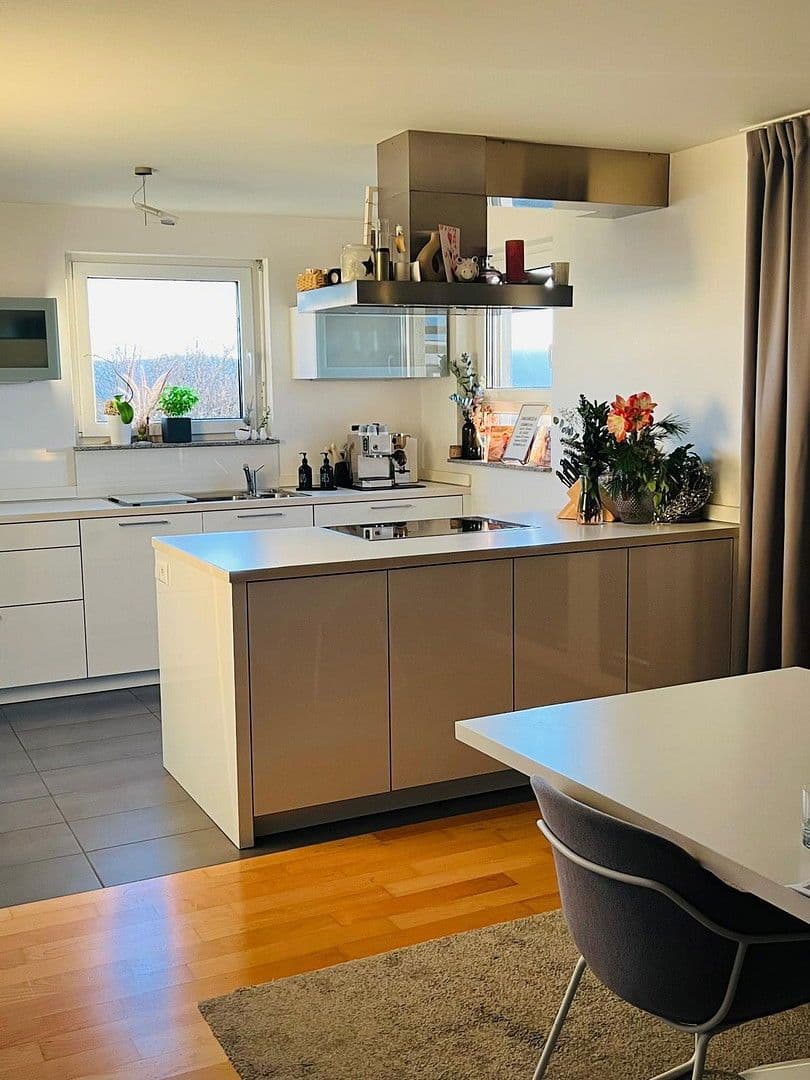 Prodej bytu 4+1 119 m², Waiblingen, Bádensko-Württembersko Prodej bytu 4+1 119 m², Waiblingen, Bádensko-Württembersko