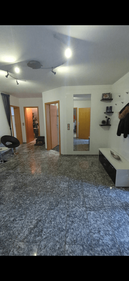 Pronájem bytu 4+1 186 m², Flörsheim-Dalsheim, Porýní-Falc Pronájem bytu 4+1 186 m², Flörsheim-Dalsheim, Porýní-Falc