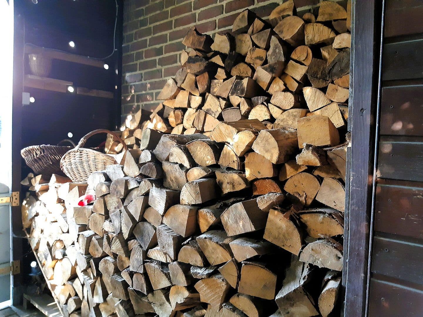 Prodej domu 231 m², pozemek 371 m², Dinslaken, Severní Porýní-Vestfálsko Prodej domu 231 m², pozemek 371 m², Dinslaken, Severní Porýní-Vestfálsko