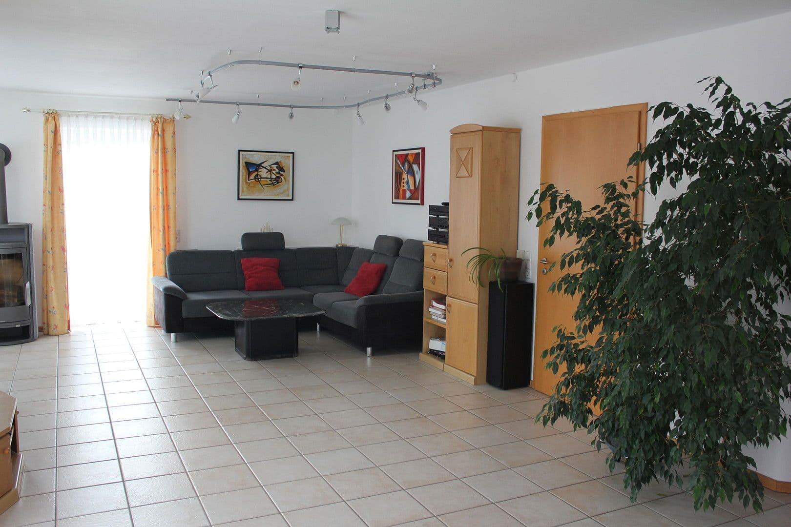 Prodej domu 180 m², pozemek 698 m², Schernfeld, Bavorsko Prodej domu 180 m², pozemek 698 m², Schernfeld, Bavorsko