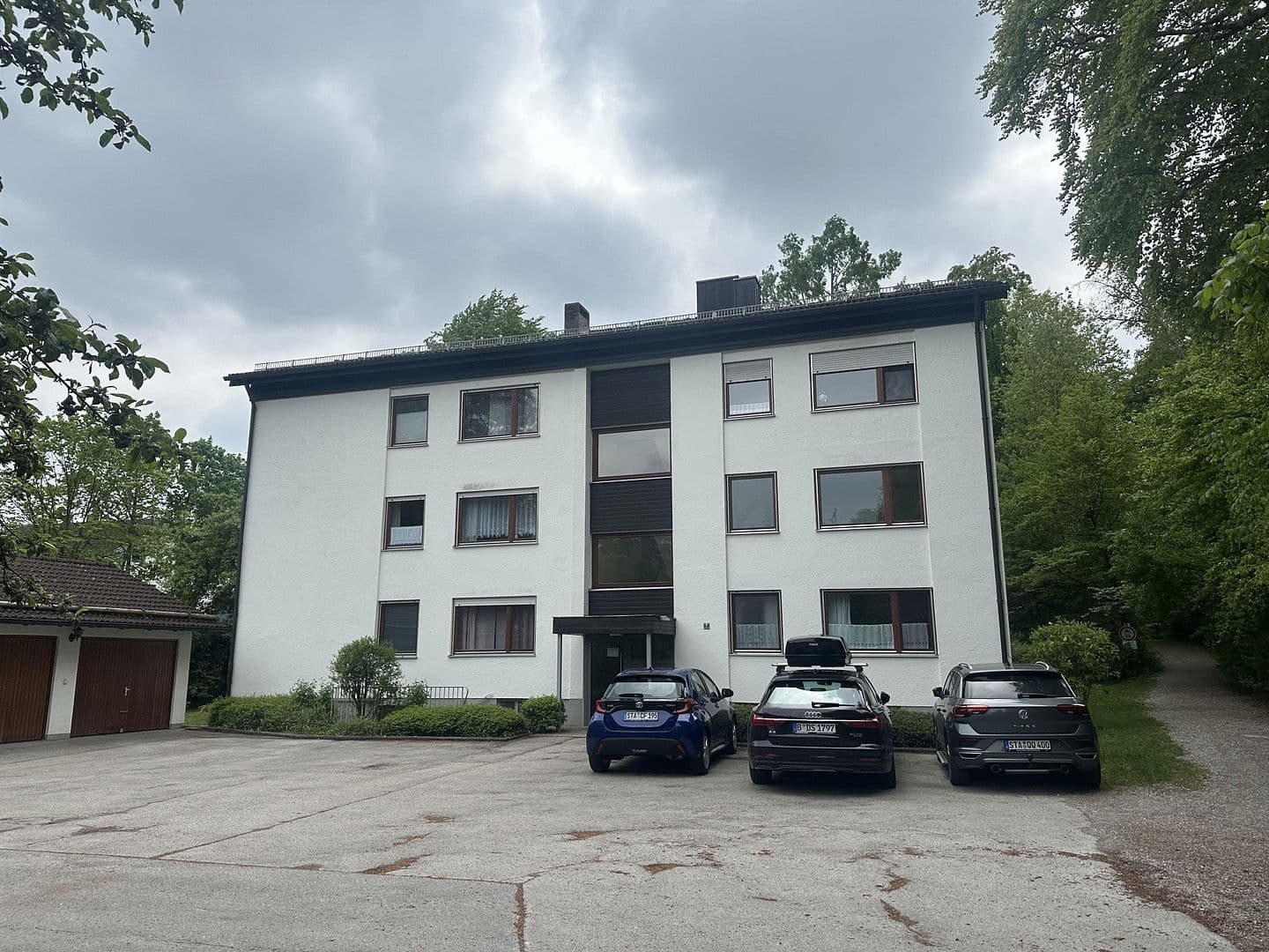 Pronájem bytu 3+1 82 m², Pöcking - Possenhofen, Bavorsko Pronájem bytu 3+1 82 m², Pöcking - Possenhofen, Bavorsko