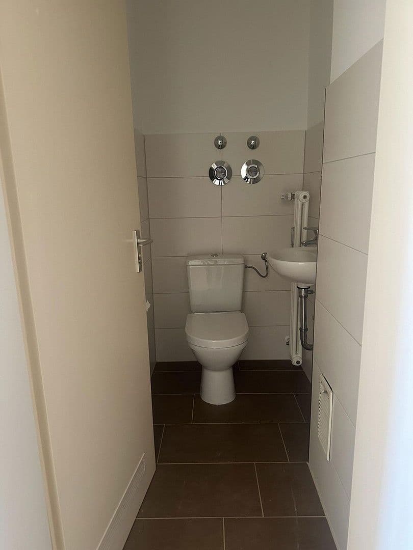 Pronájem bytu 3+1 82 m², Pöcking - Possenhofen, Bavorsko Pronájem bytu 3+1 82 m², Pöcking - Possenhofen, Bavorsko