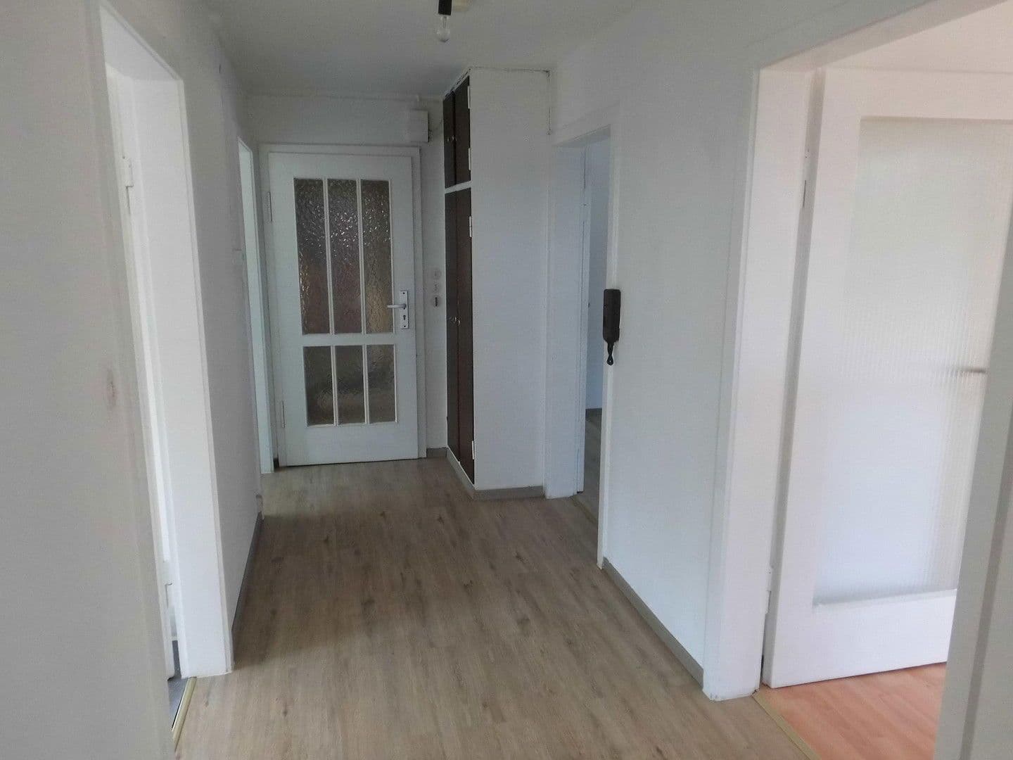 Pronájem bytu 2+kk 67 m², Stuttgart, Bádensko-Württembersko Pronájem bytu 2+kk 67 m², Stuttgart, Bádensko-Württembersko