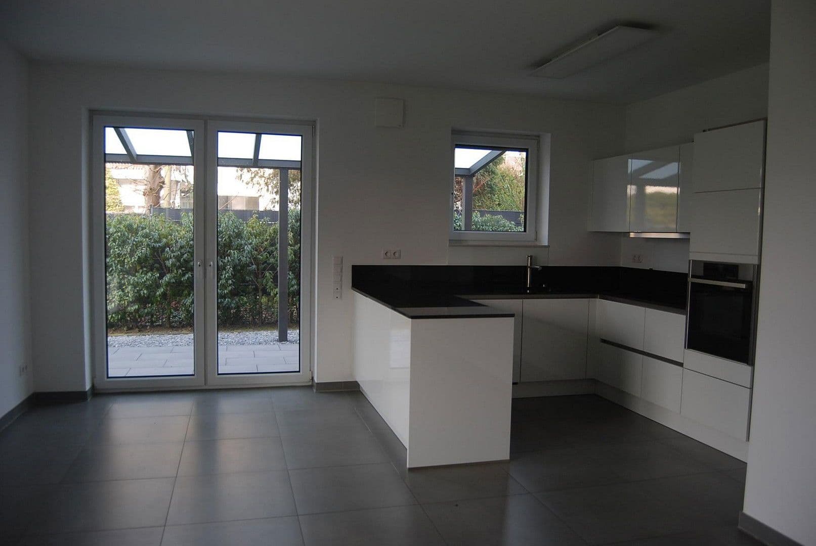 Prodej bytu 3+1 89 m², Mecklenburger Weg 3, Bremerhaven, Bremen Prodej bytu 3+1 89 m², Mecklenburger Weg 3, Bremerhaven, Bremen