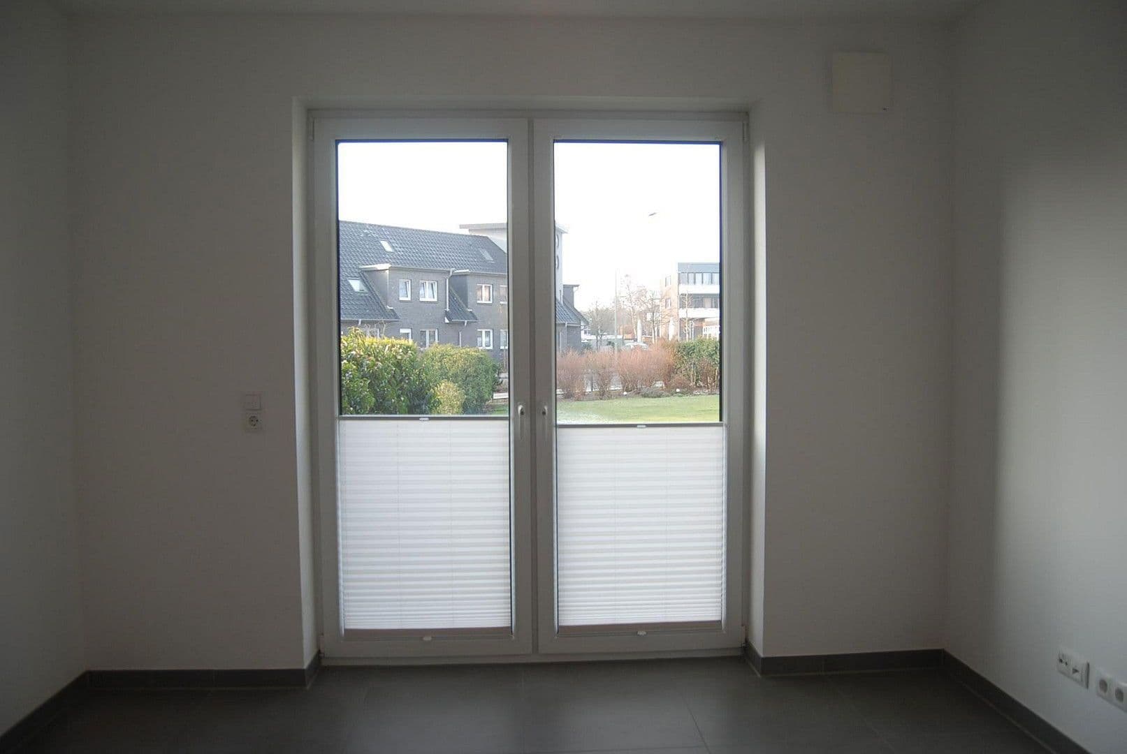 Prodej bytu 3+1 89 m², Mecklenburger Weg 3, Bremerhaven, Bremen Prodej bytu 3+1 89 m², Mecklenburger Weg 3, Bremerhaven, Bremen