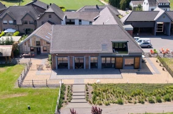 Prodej domu 703 m², pozemek 41.670 m², Niederkrüchten, Severní Porýní-Vestfálsko Prodej domu 703 m², pozemek 41.670 m², Niederkrüchten, Severní Porýní-Vestfálsko