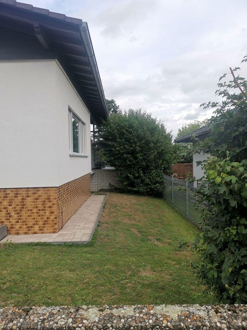 Prodej domu 180 m², pozemek 617 m², Groß-Zimmerner Str. 25, Reinheim, Hessen Prodej domu 180 m², pozemek 617 m², Groß-Zimmerner Str. 25, Reinheim, Hessen