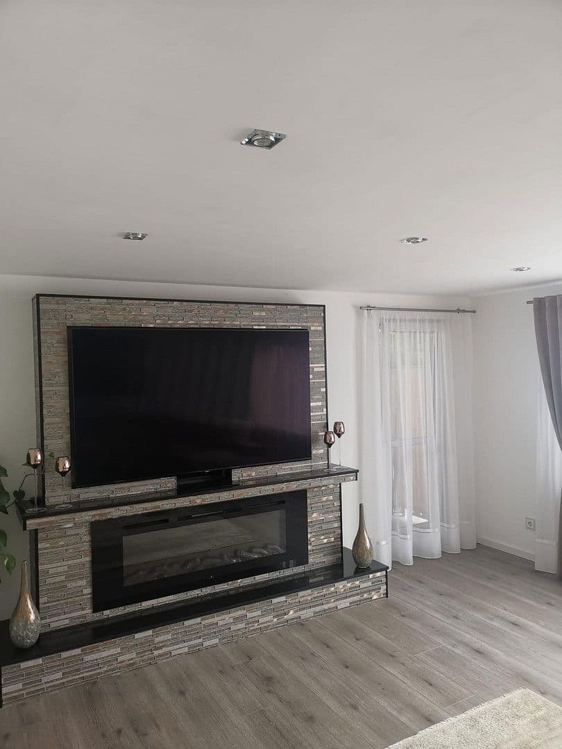 Prodej domu 180 m², pozemek 617 m², Groß-Zimmerner Str. 25, Reinheim, Hessen Prodej domu 180 m², pozemek 617 m², Groß-Zimmerner Str. 25, Reinheim, Hessen