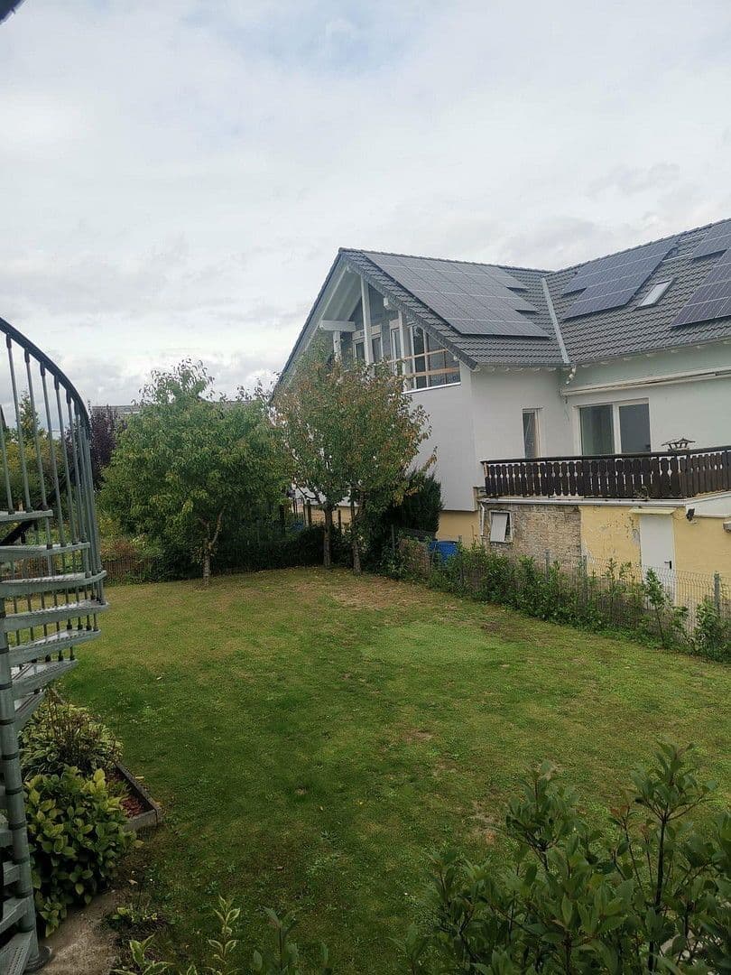 Prodej domu 180 m², pozemek 617 m², Groß-Zimmerner Str. 25, Reinheim, Hessen Prodej domu 180 m², pozemek 617 m², Groß-Zimmerner Str. 25, Reinheim, Hessen