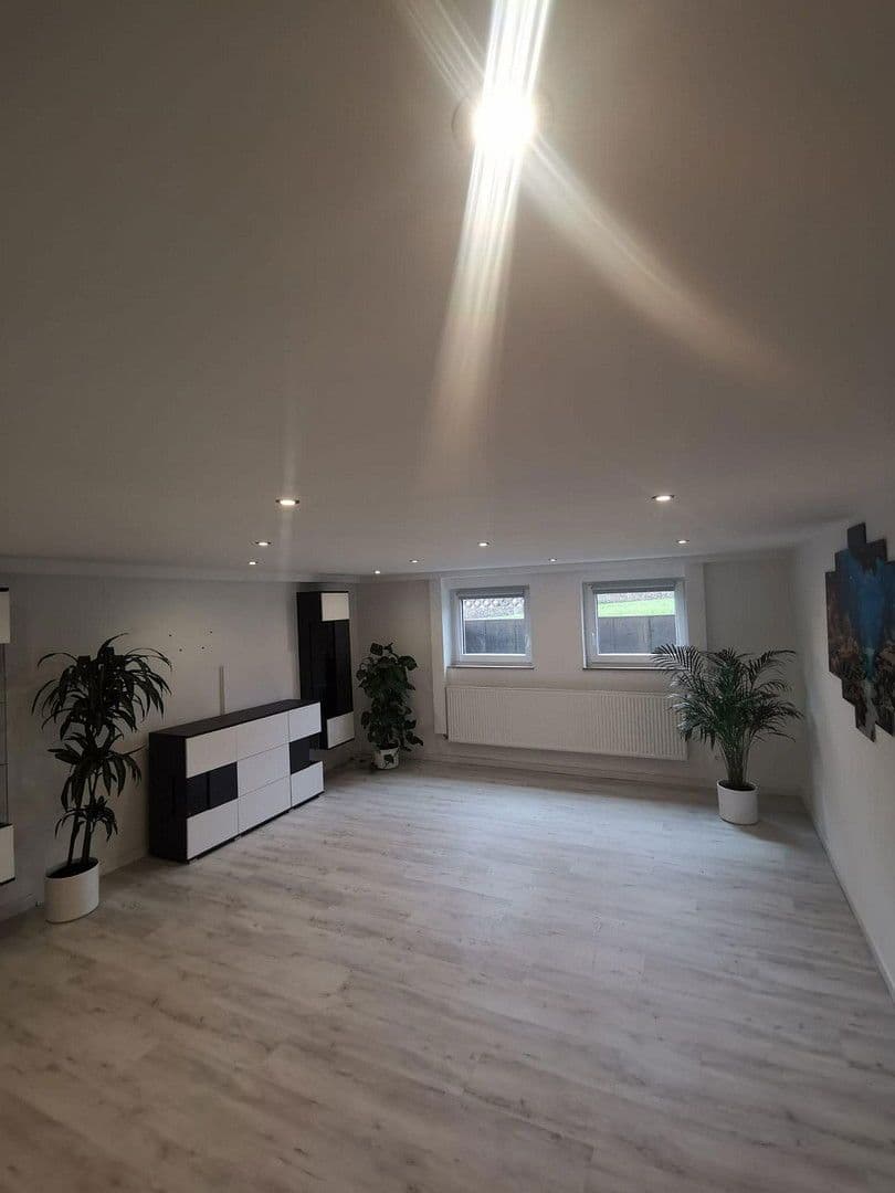 Prodej domu 180 m², pozemek 617 m², Groß-Zimmerner Str. 25, Reinheim, Hessen Prodej domu 180 m², pozemek 617 m², Groß-Zimmerner Str. 25, Reinheim, Hessen