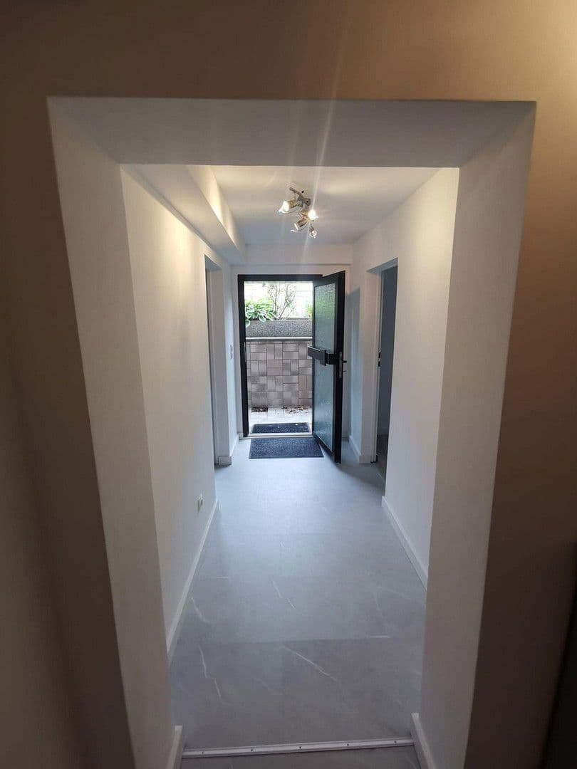 Prodej domu 180 m², pozemek 617 m², Groß-Zimmerner Str. 25, Reinheim, Hessen Prodej domu 180 m², pozemek 617 m², Groß-Zimmerner Str. 25, Reinheim, Hessen