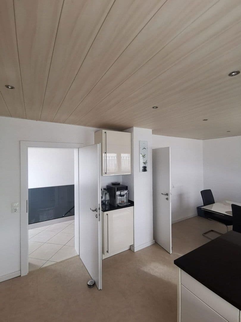 Prodej domu 180 m², pozemek 617 m², Groß-Zimmerner Str. 25, Reinheim, Hessen Prodej domu 180 m², pozemek 617 m², Groß-Zimmerner Str. 25, Reinheim, Hessen