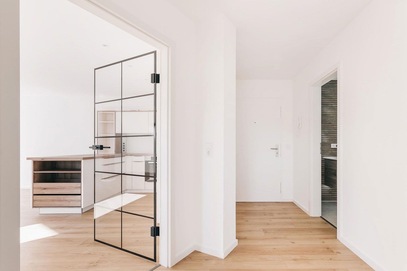 Prodej bytu 2+1 71 m², Meußlitzer Straße, Dresden, Sasko Prodej bytu 2+1 71 m², Meußlitzer Straße, Dresden, Sasko