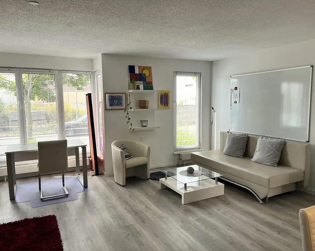 Pronájem bytu 1+1 42 m², Leipzig, Sasko Pronájem bytu 1+1 42 m², Leipzig, Sasko