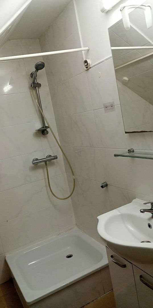 Pronájem bytu 4+1 100 m², Hamburg, Hamburg Pronájem bytu 4+1 100 m², Hamburg, Hamburg