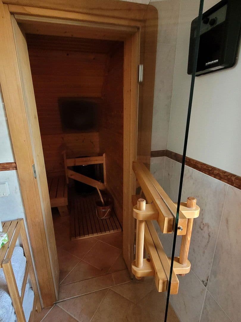 Prodej domu 162 m², pozemek 798 m², Berlin, Berlín Prodej domu 162 m², pozemek 798 m², Berlin, Berlín