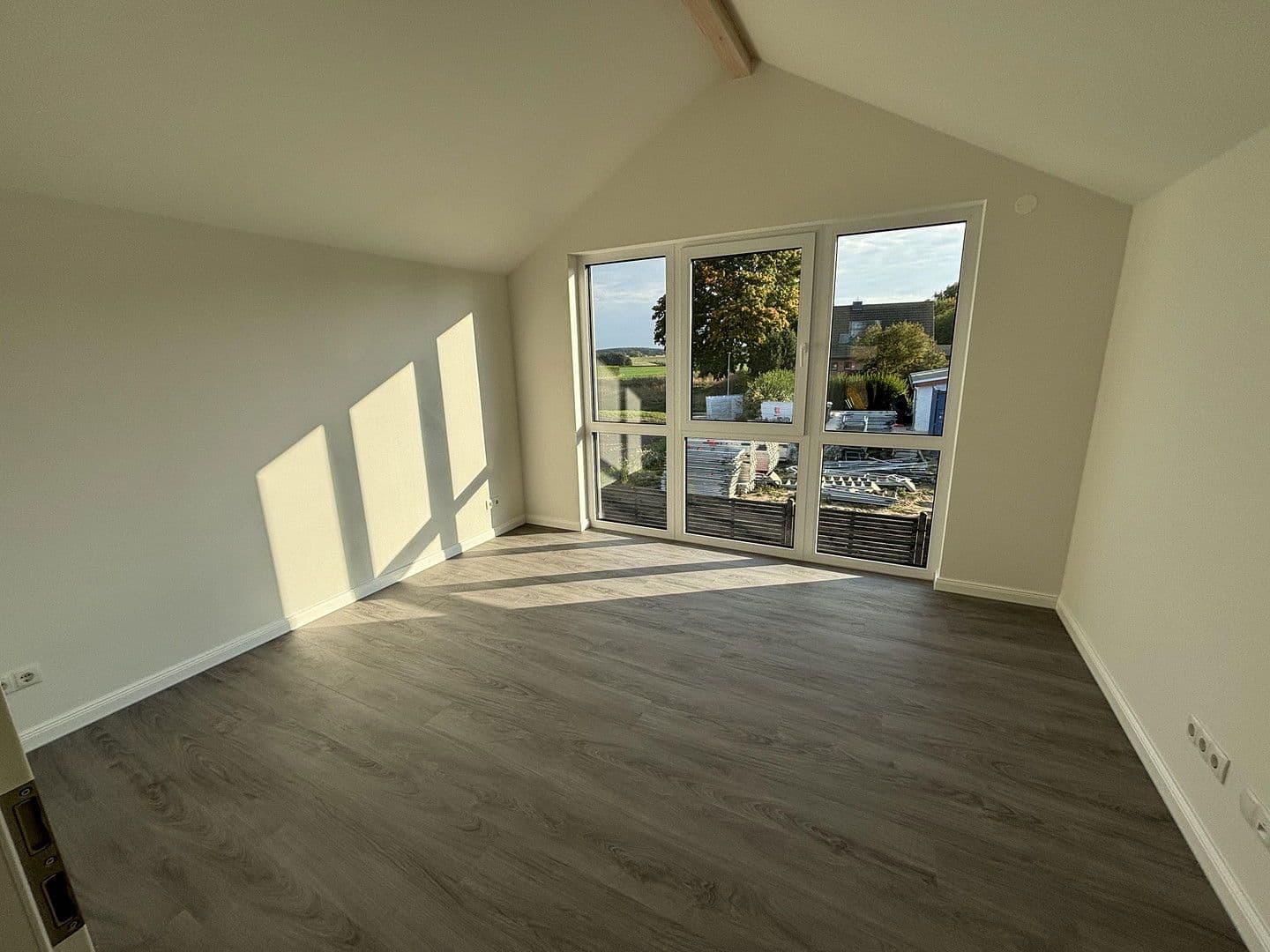 Pronájem domu 83 m², pozemek 300 m², Kraksdorf, Šlesvicko-Holštýnsko Pronájem domu 83 m², pozemek 300 m², Kraksdorf, Šlesvicko-Holštýnsko