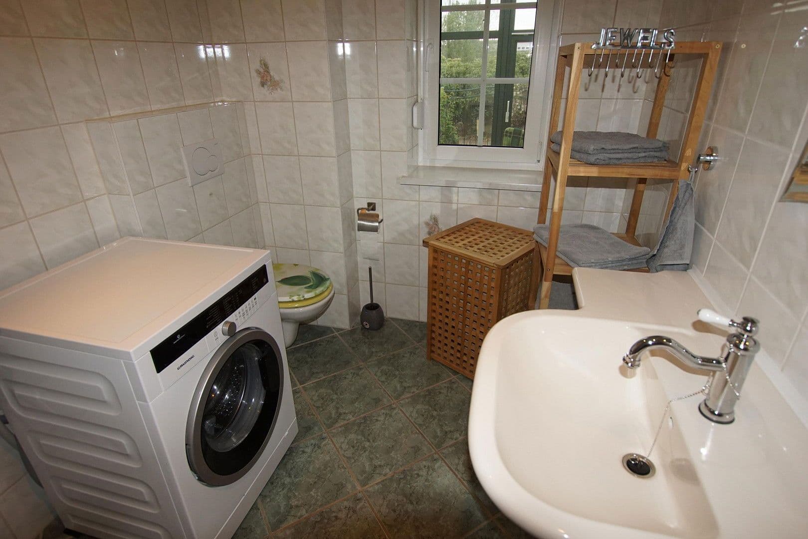 Prodej domu 130 m², pozemek 102 m², Ringweg 41, Gräfenhainichen, Sasko-Anhaltsko Prodej domu 130 m², pozemek 102 m², Ringweg 41, Gräfenhainichen, Sasko-Anhaltsko