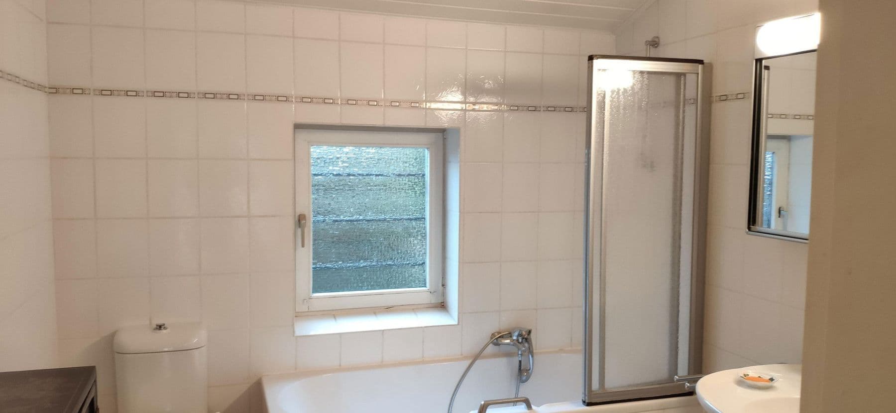 Pronájem domu 135 m², pozemek 411 m², Bad Salzuflen, Severní Porýní-Vestfálsko Pronájem domu 135 m², pozemek 411 m², Bad Salzuflen, Severní Porýní-Vestfálsko