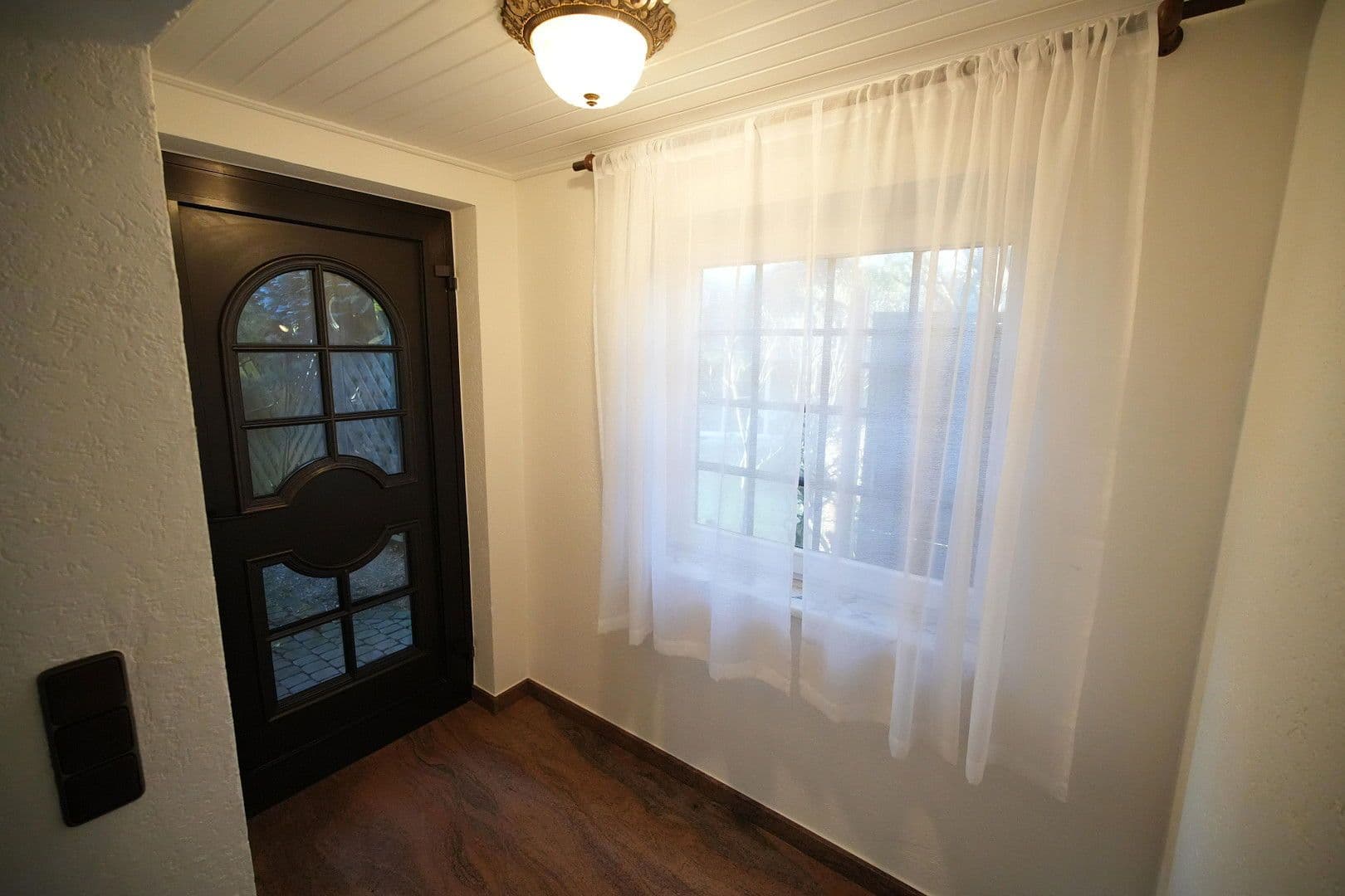 Pronájem domu 135 m², pozemek 411 m², Bad Salzuflen, Severní Porýní-Vestfálsko Pronájem domu 135 m², pozemek 411 m², Bad Salzuflen, Severní Porýní-Vestfálsko