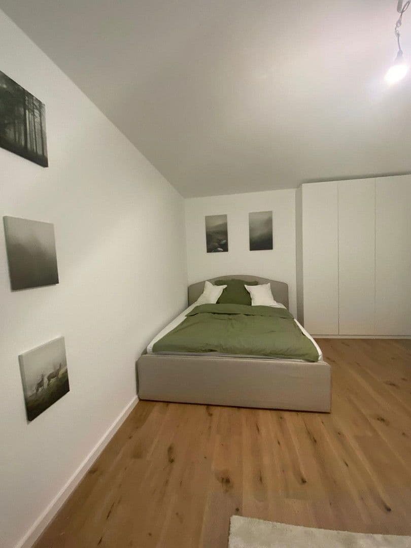 Pronájem bytu 68 m², Ampfingstraße 37, München, Bavorsko Pronájem bytu 68 m², Ampfingstraße 37, München, Bavorsko