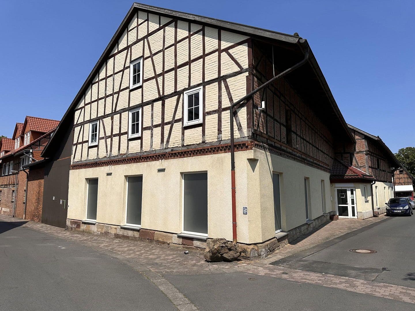 Pronájem nebytového prostoru 181 m², Gudensberg, Hessen Pronájem nebytového prostoru 181 m², Gudensberg, Hessen