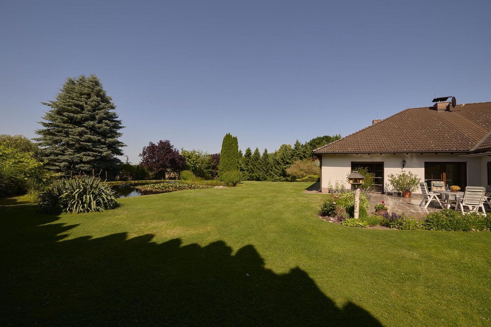 Prodej domu 277 m², pozemek 3.439 m², Treuenbrietzen, Braniborsko Prodej domu 277 m², pozemek 3.439 m², Treuenbrietzen, Braniborsko