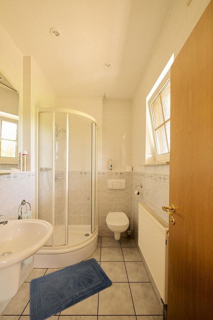 Prodej domu 277 m², pozemek 3.439 m², Treuenbrietzen, Braniborsko Prodej domu 277 m², pozemek 3.439 m², Treuenbrietzen, Braniborsko