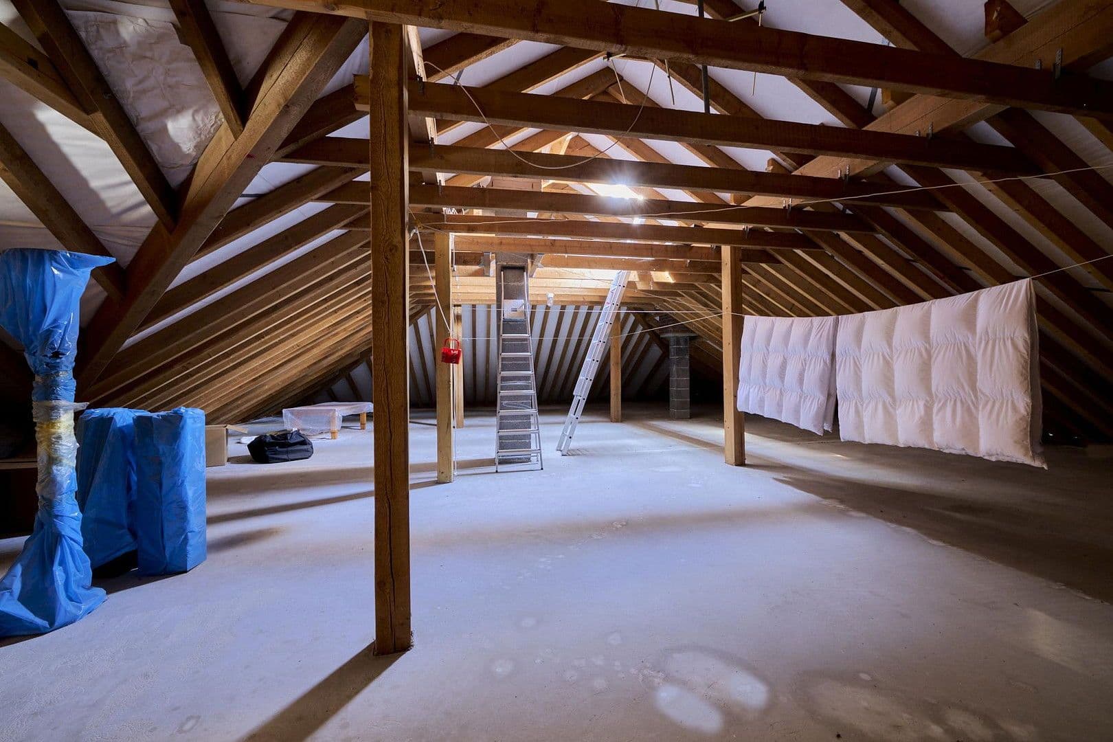 Prodej domu 277 m², pozemek 3.439 m², Treuenbrietzen, Braniborsko Prodej domu 277 m², pozemek 3.439 m², Treuenbrietzen, Braniborsko